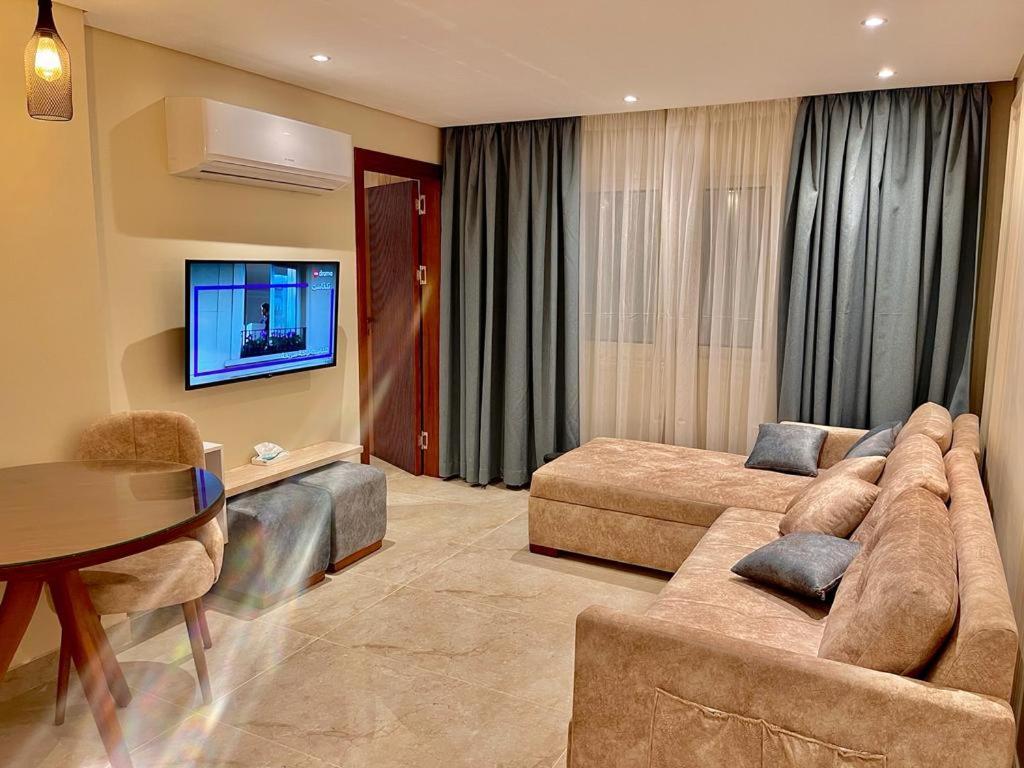 Sun Gate House Apartment