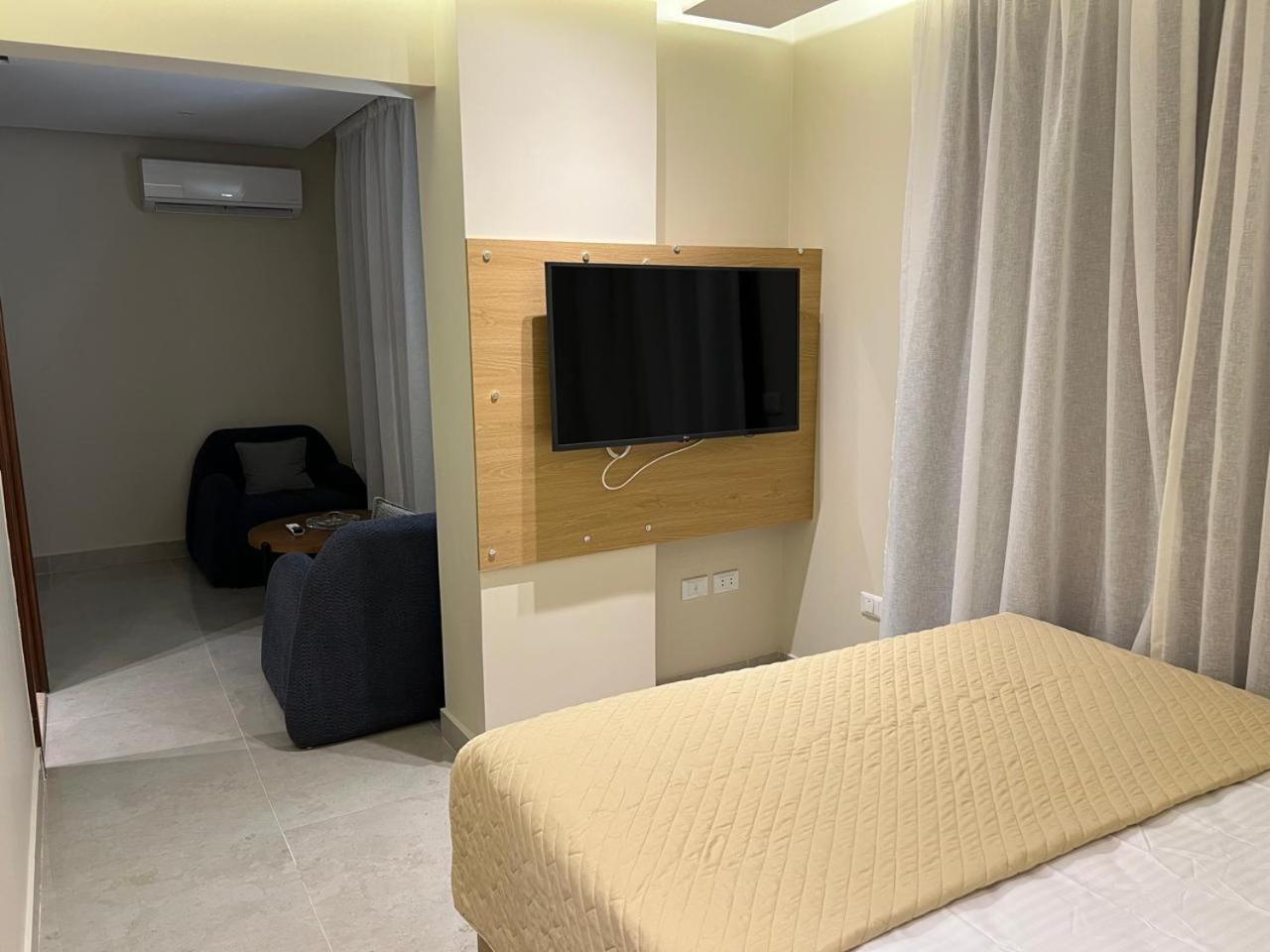 Apartment Sun Gate House *